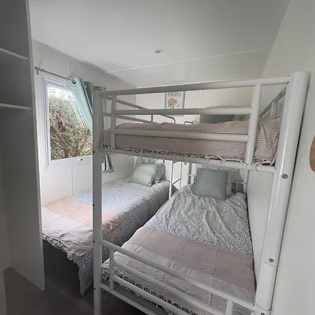 Mobil 4-6 Personnes A Dans 4 Etoiles *